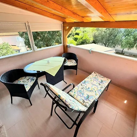 Vito 1287 Appartement *